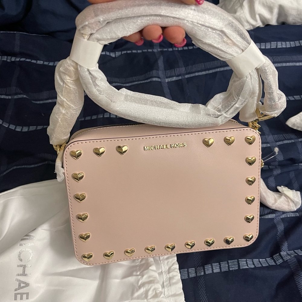 Mk Ginny leather soft pink crossbody